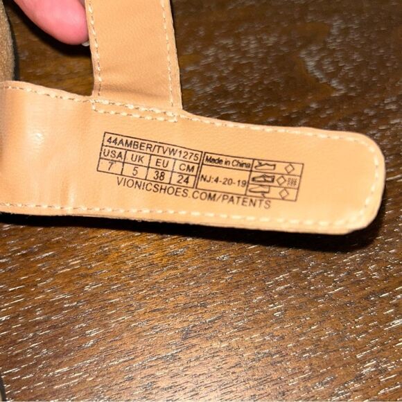 Vionic 44/Amber Self-Attached Sandal Shoes - Picture 7 of 8